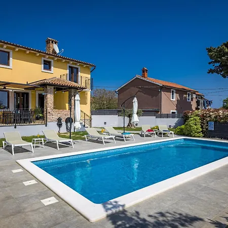 Willa Tramontana Near Pula For 6 Persons With 30m2 Private Pool Jadreški