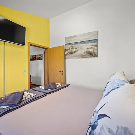 Tramontana Near Pula For 6 Persons With 30m2 Private Pool