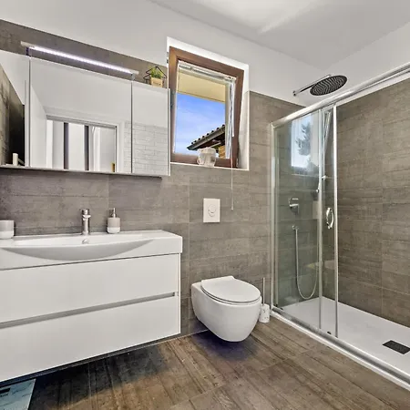 Tramontana Near Pula For 6 Persons With 30m2 Private Pool